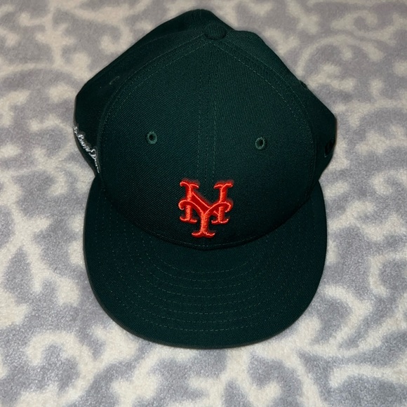 Aime Leon Dore Other - ⚾️NY Mets⚾️ NWOT S7.5 Limited Edition Aime Leon Dore Dark Green/Orange Hat.